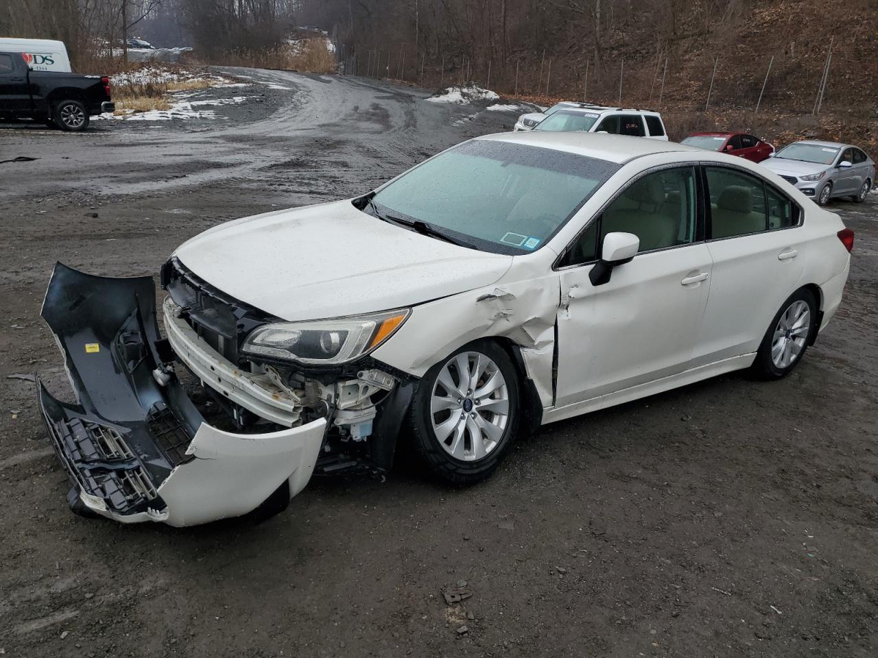  Salvage Subaru Legacy