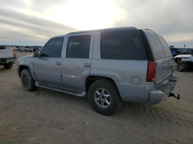 GMC DENALI 2000 silver  gas 1GKEK63R9YR225073 photo #3