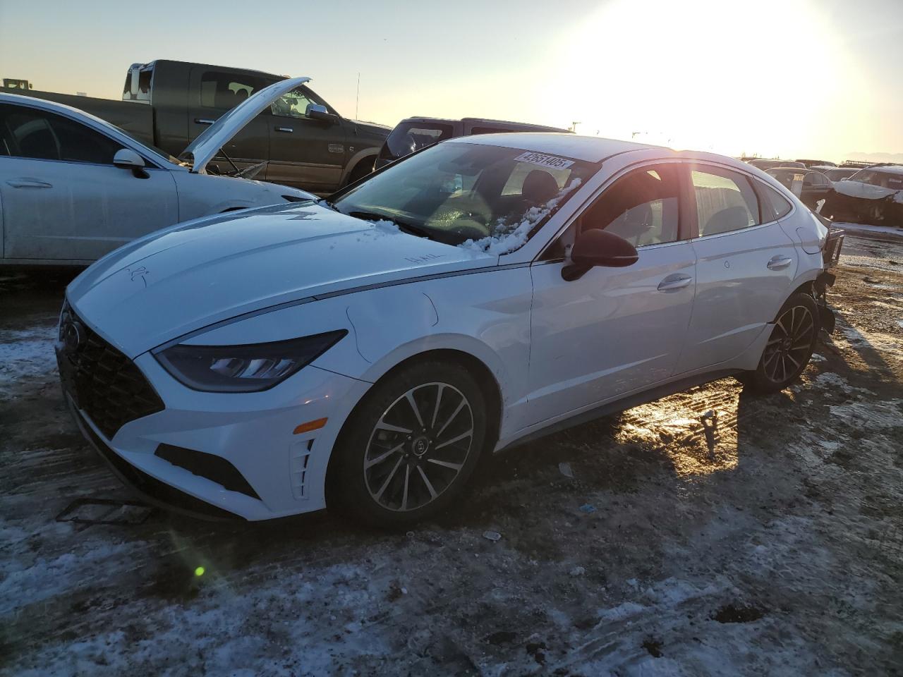 HYUNDAI SONATA SEL PLUS
