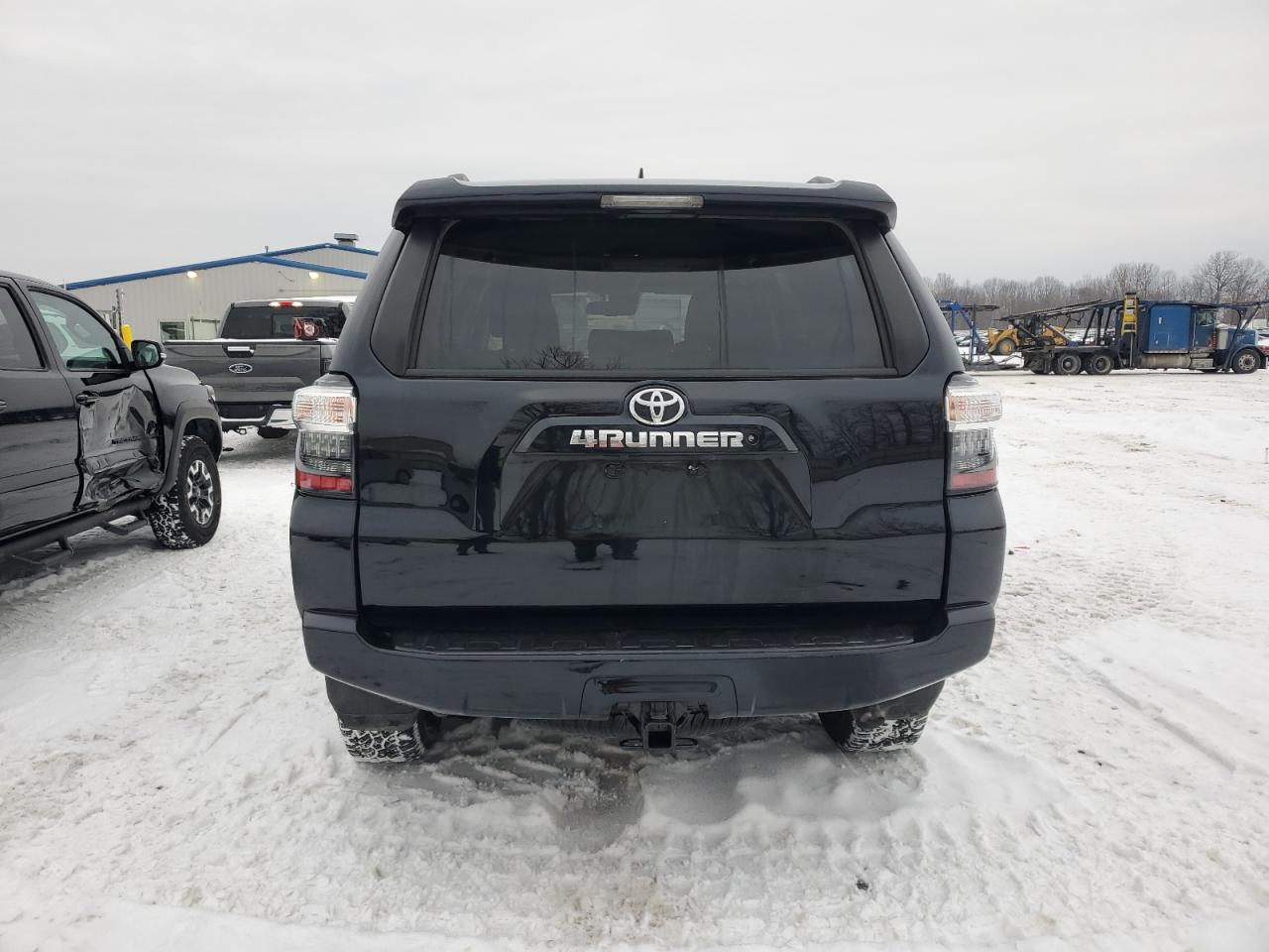 Lot #3055103968 2020 TOYOTA 4RUNNER SR