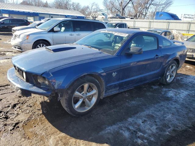 FORD MUSTANG GT