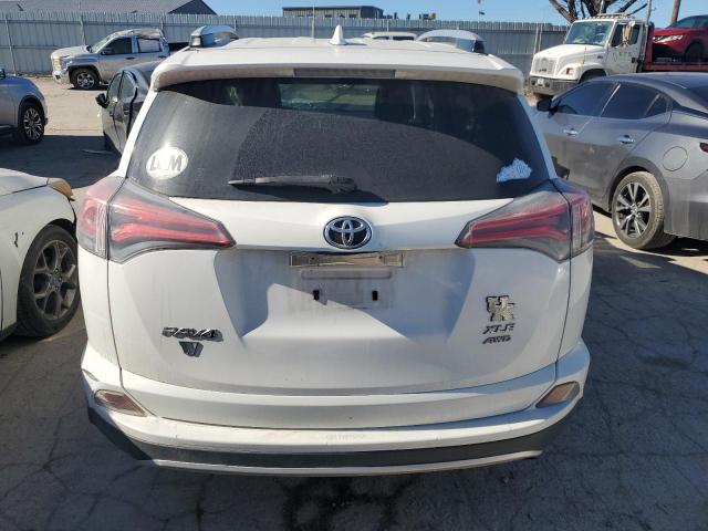 2016 TOYOTA RAV4 XLE - JTMRFREV5GJ103837