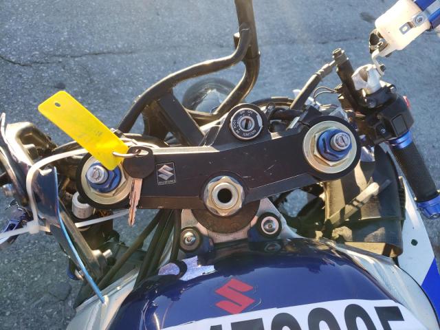 2001 SUZUKI GSX-R750K - JS1GR7HA512104865