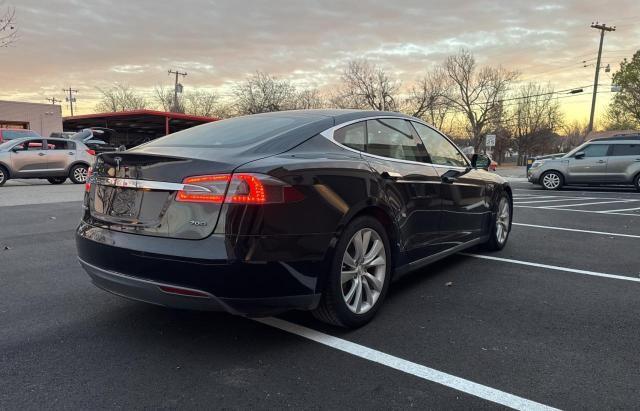 VIN 5YJSA1S26FF082711 2015 TESLA MODEL S no.4