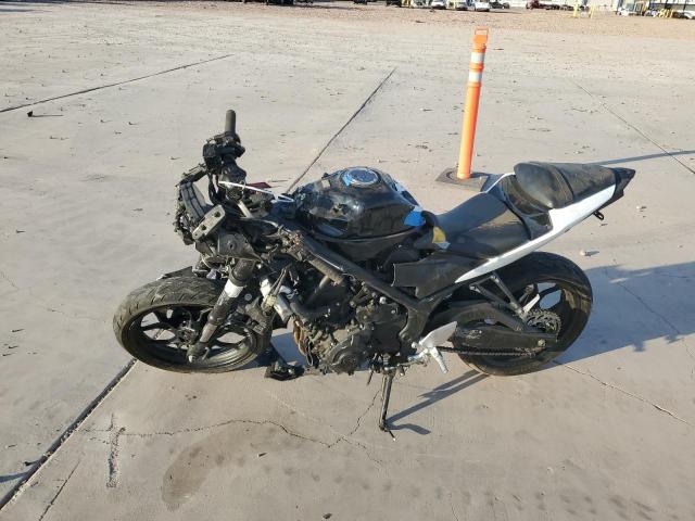 2020 YAMAHA YZFR3 A MH3RH18Y0LK003071