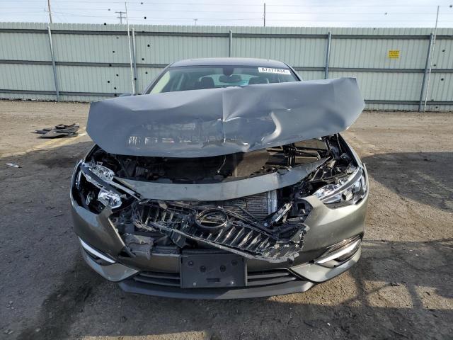 2019 BUICK REGAL ESSE W04GR6SX7K1016236