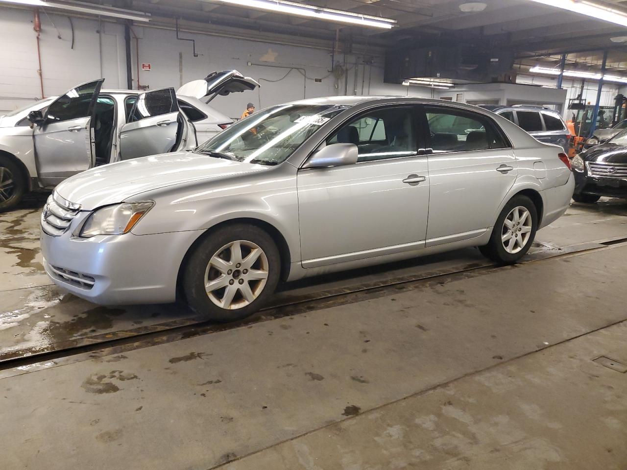 Lot #3048596862 2007 TOYOTA AVALON XL