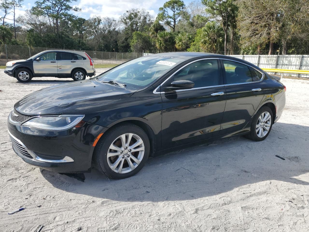  Salvage Chrysler 200