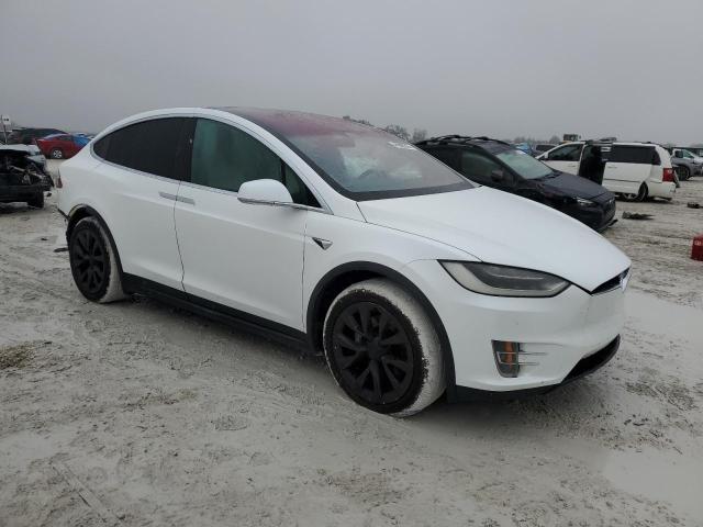 Vin: 5yjxcbe22hf076134, lot: 41828555, tesla model x 20174