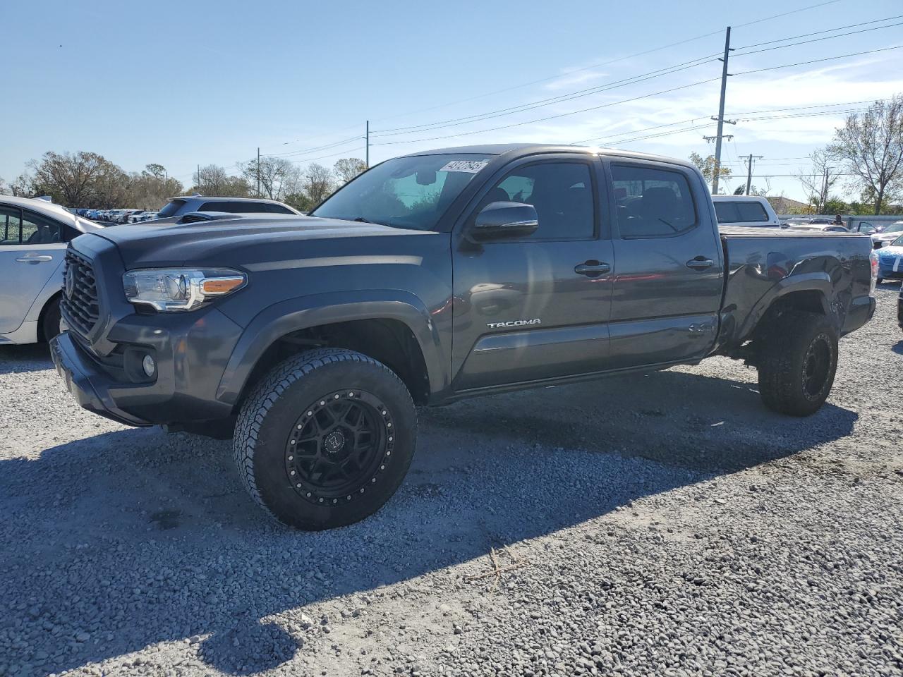  Salvage Toyota Tacoma