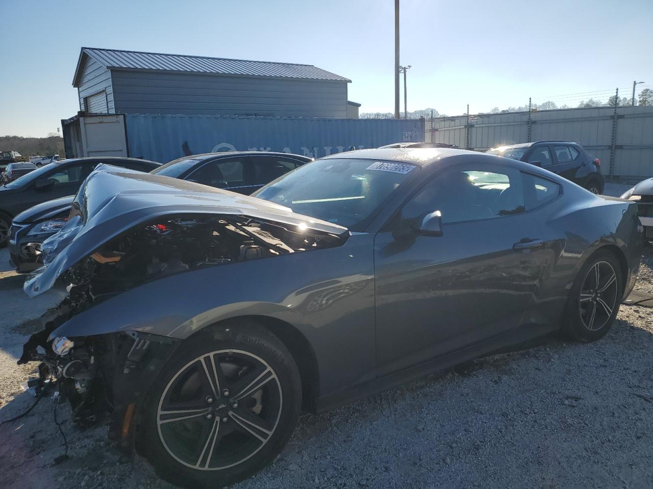  Salvage Ford Mustang