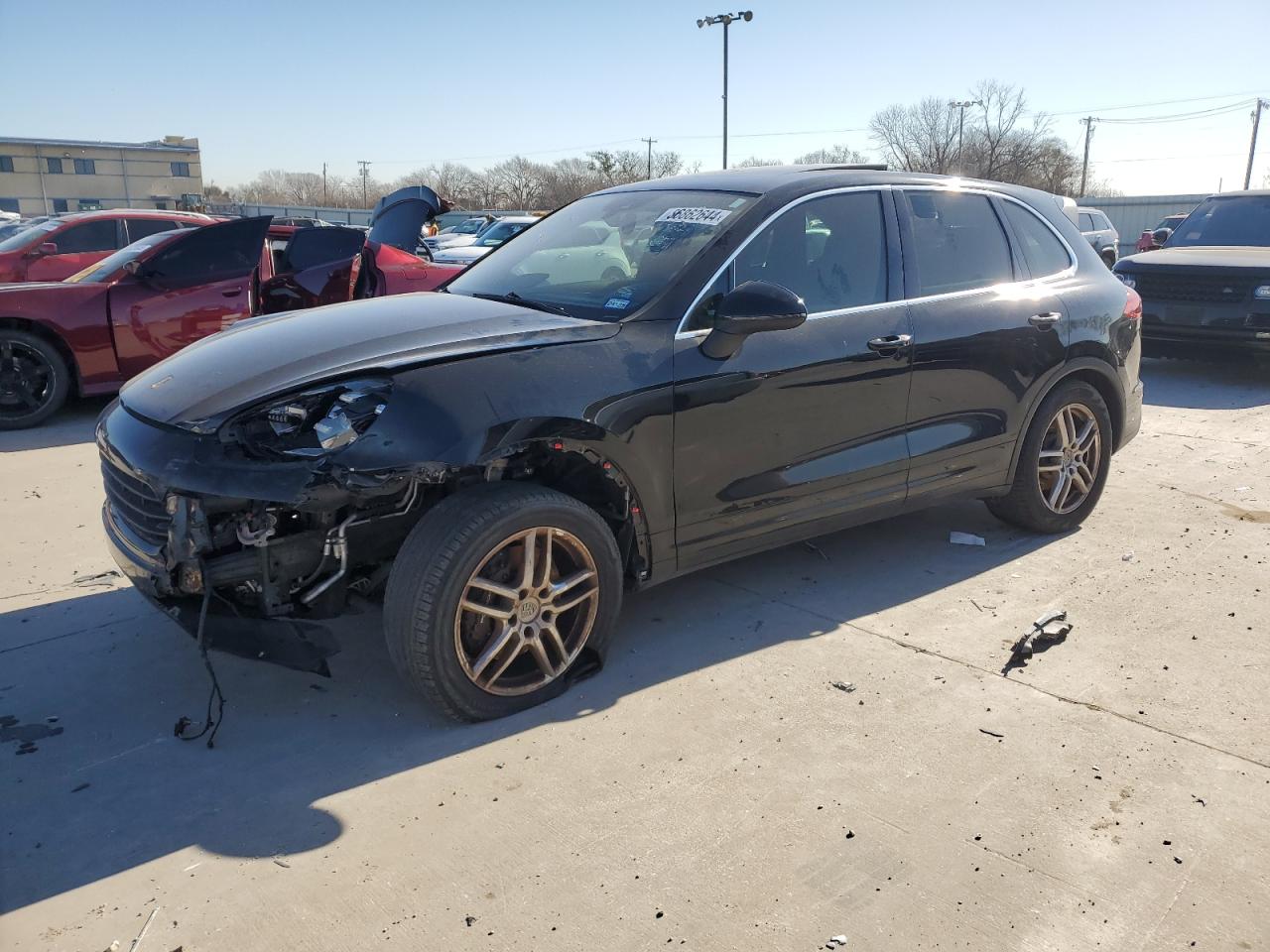  Salvage Porsche Cayenne