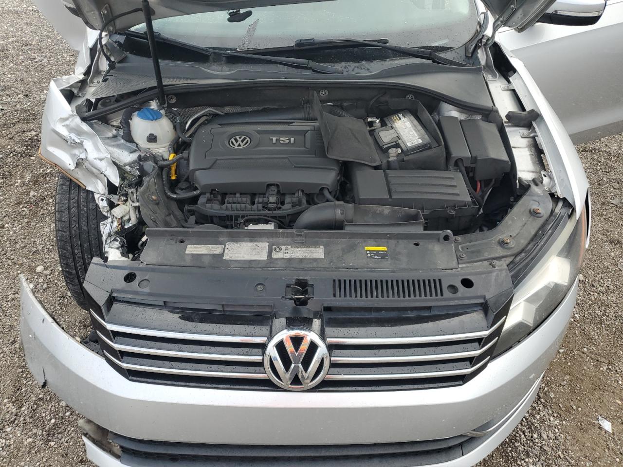 Lot #3076428365 2014 VOLKSWAGEN PASSAT SE