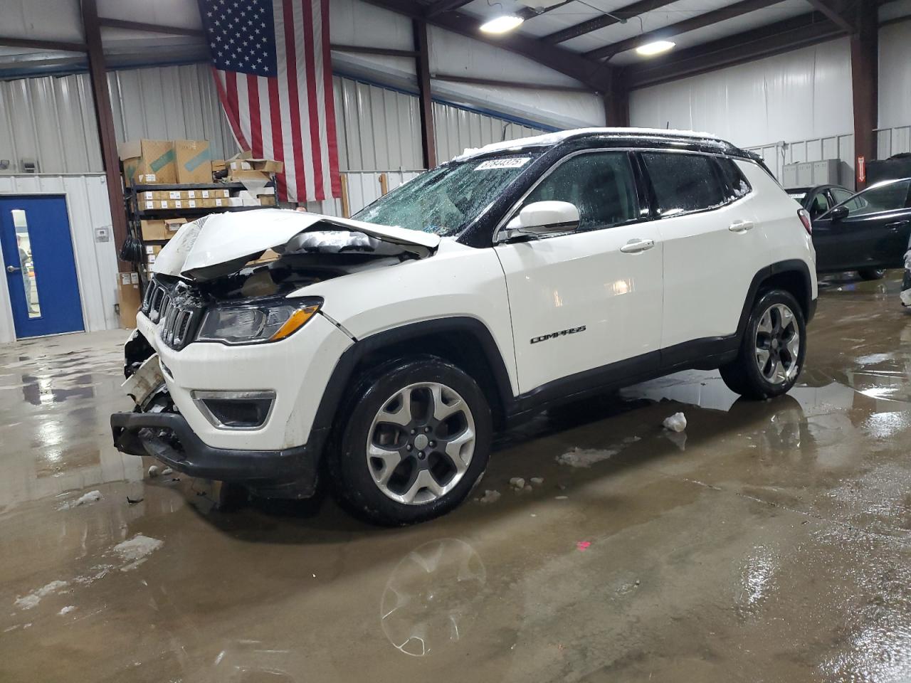  Salvage Jeep Compass