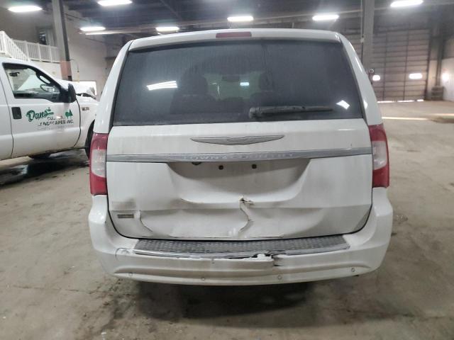 2015 CHRYSLER TOWN & COU - 2C4RC1CG8FR630361