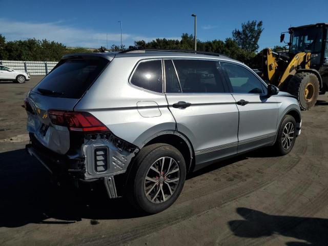 Vin: 3vv3b7ax8lm036808, lot: 42124825, volkswagen tiguan se 20203