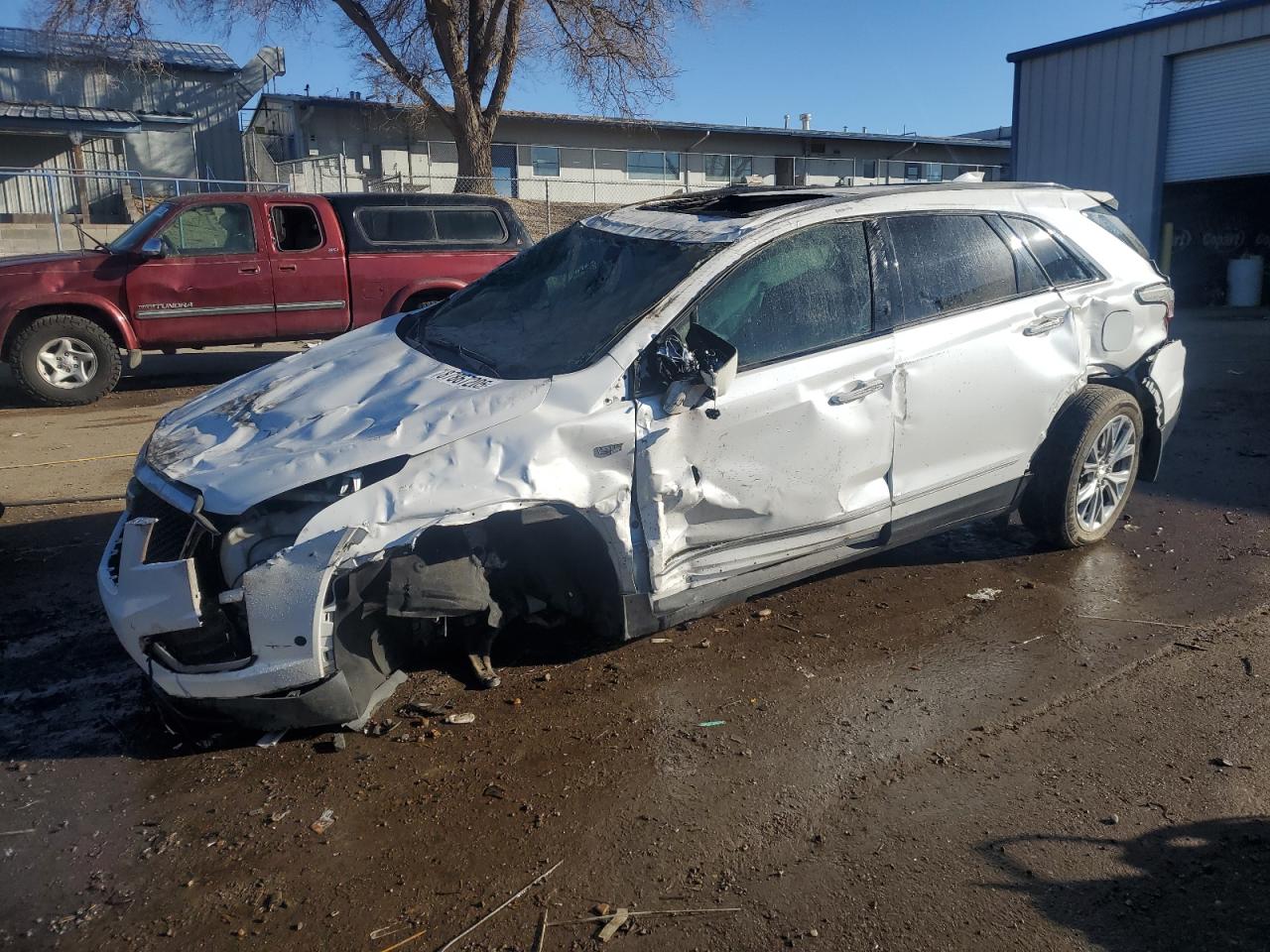 CADILLAC XT5 SPORT