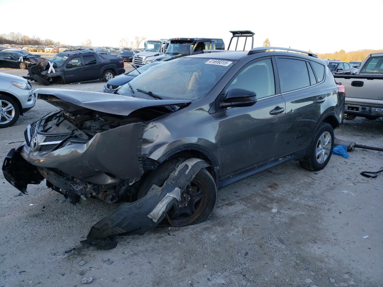  Salvage Toyota RAV4