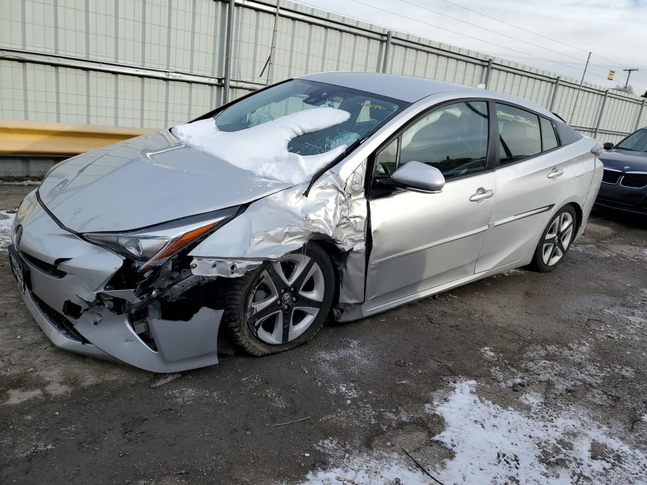  Salvage Toyota Prius