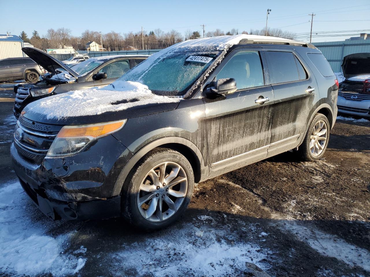  Salvage Ford Explorer