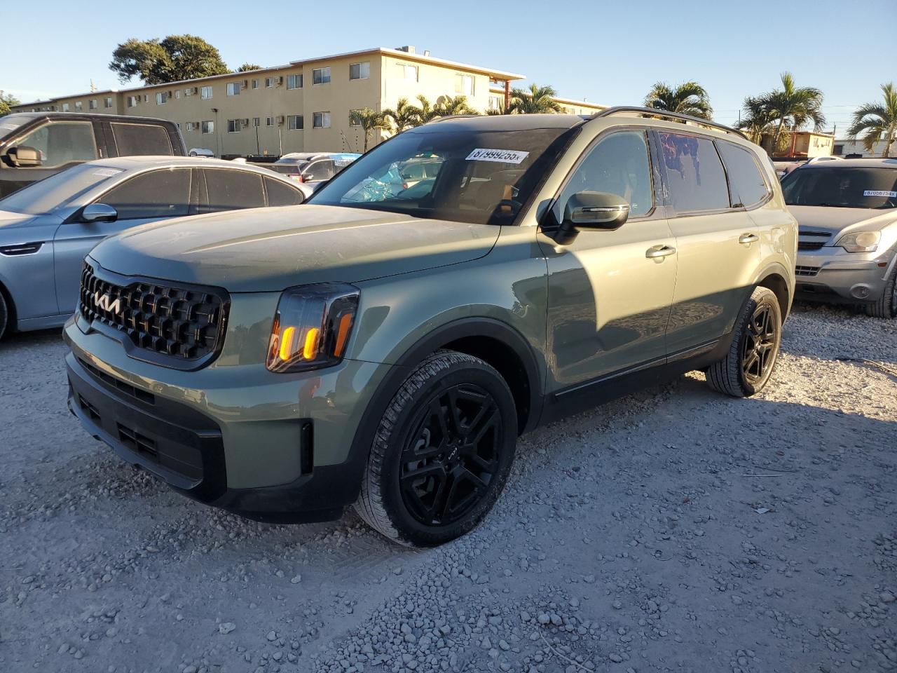  Salvage Kia Telluride