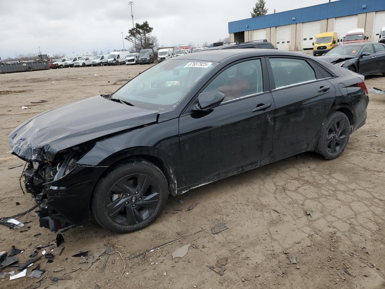  Salvage Hyundai ELANTRA