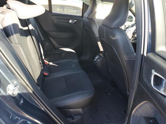 2022 VOLVO XC40 T5 R- YV4162UM8N2744305