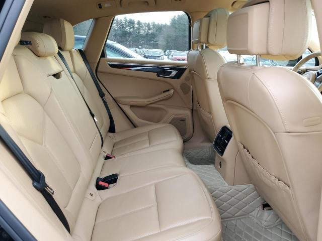 2017 PORSCHE MACAN WP1AA2A54HLB02580