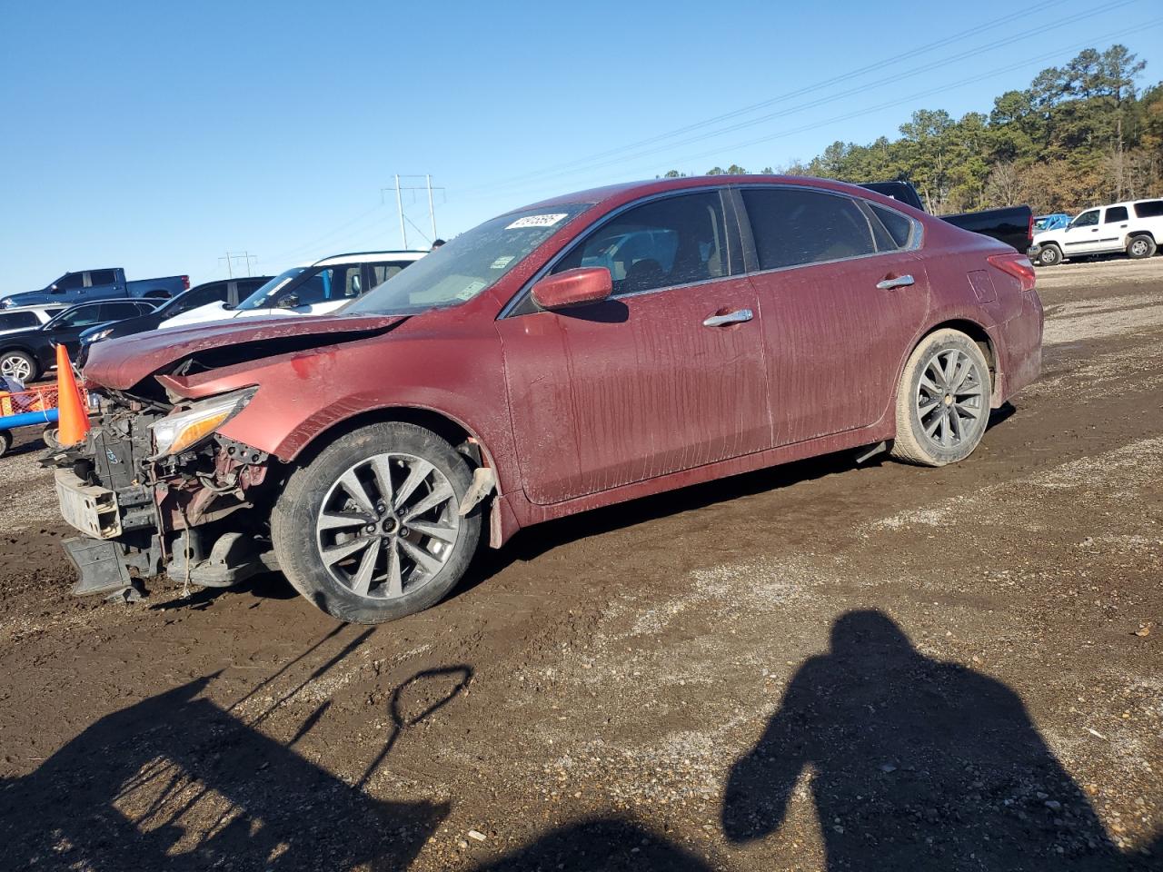  Salvage Nissan Altima