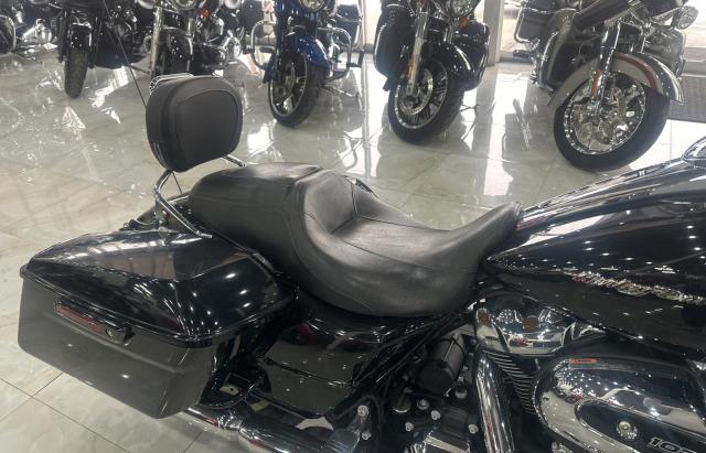 2019 HARLEY-DAVIDSON FLTRX 1HD1KHC12KB646745