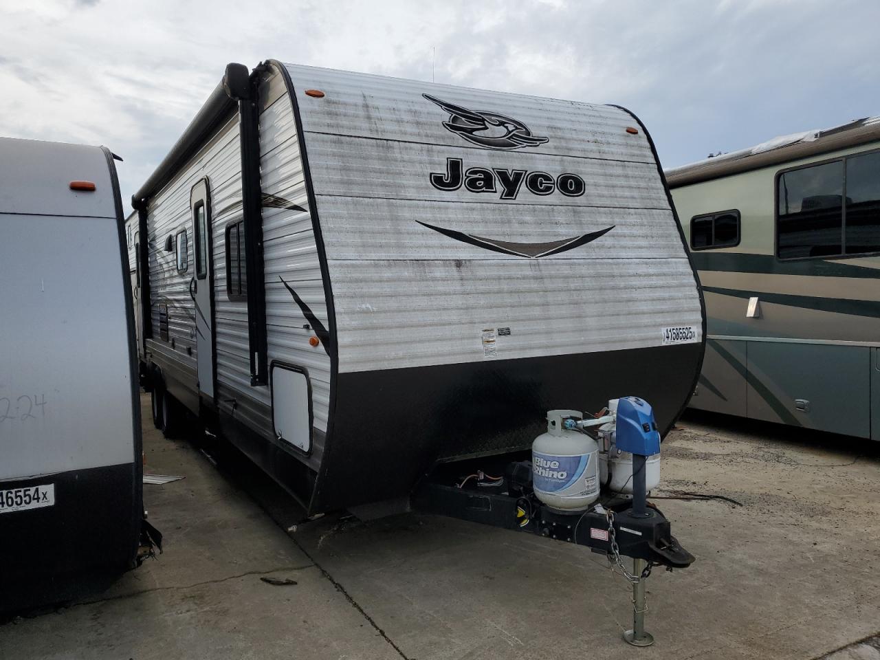  Salvage Jayco Jayco