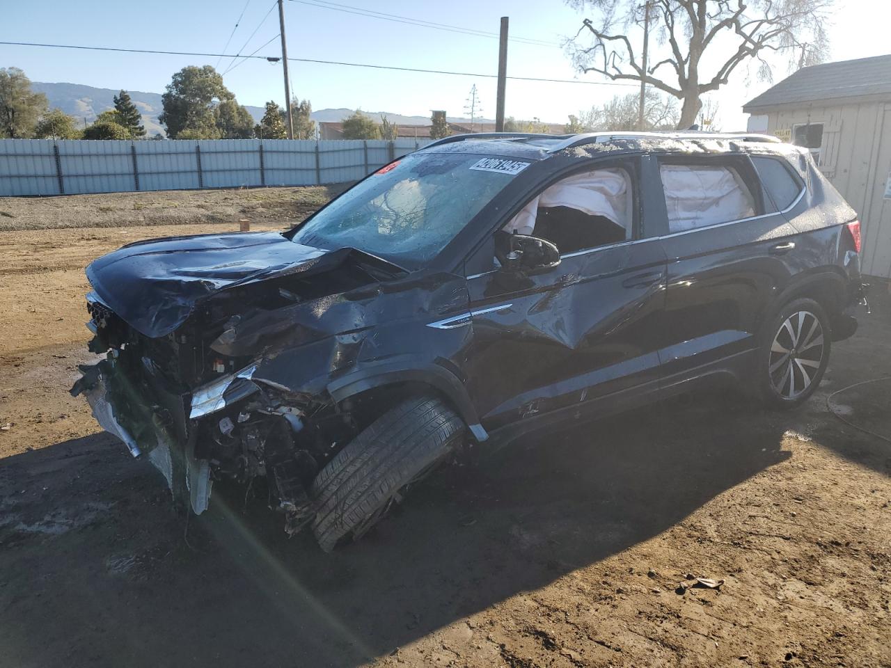  Salvage Volkswagen Taos