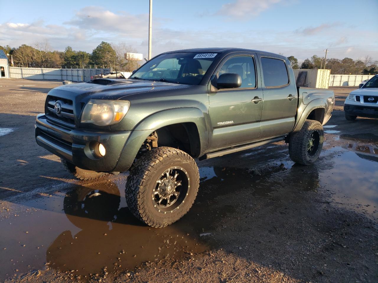  Salvage Toyota Tacoma