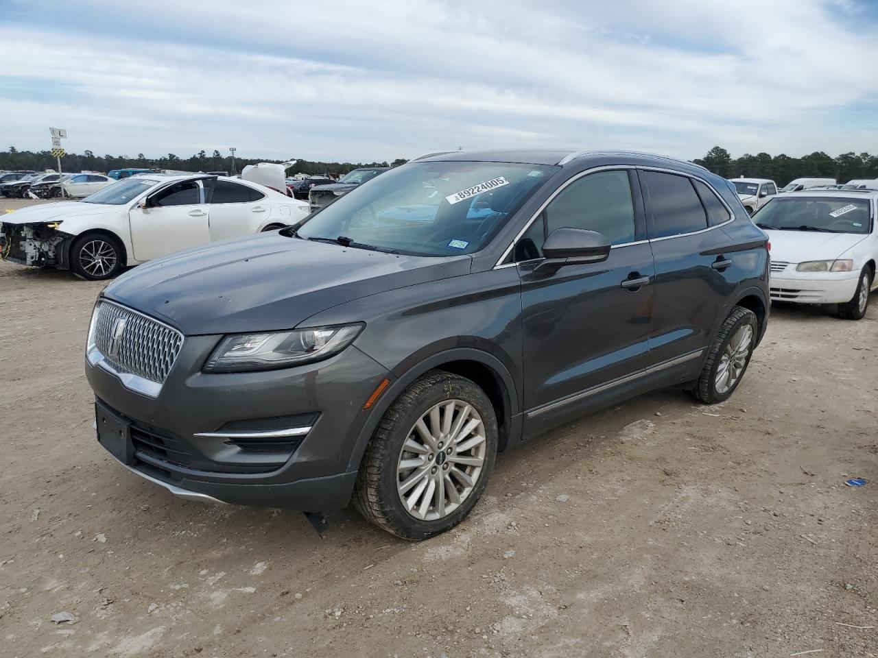  Salvage Lincoln MKZ