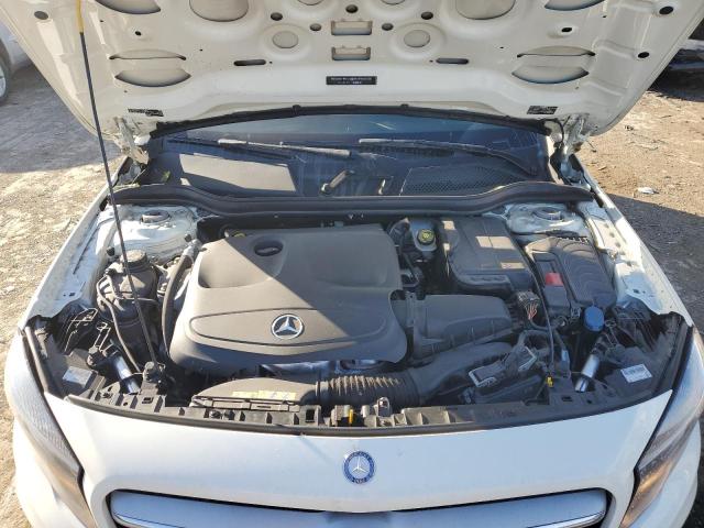 2015 MERCEDES-BENZ GLA 250 - WDCTG4EB7FJ133247