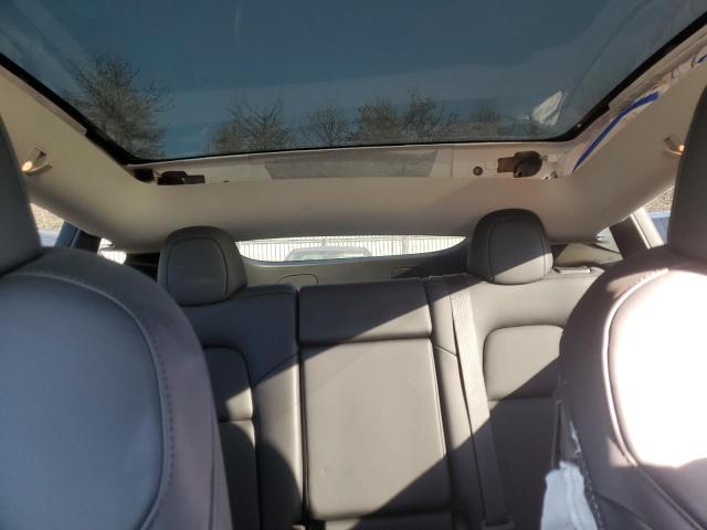2024 TESLA MODEL Y 7SAYGDEE0RF157006