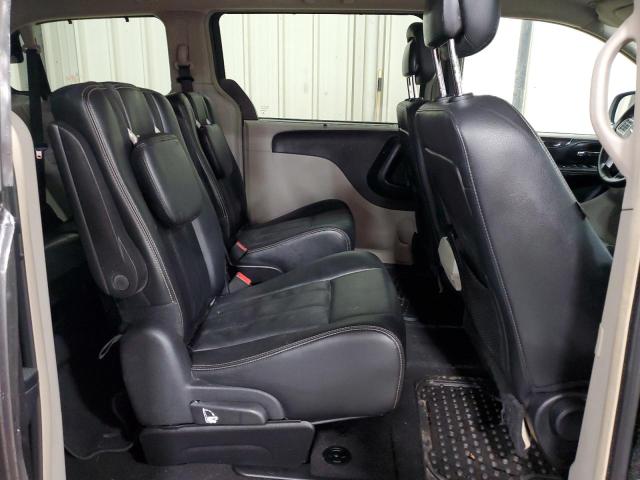 2016 CHRYSLER TOWN & COU - 2C4RC1BG2GR247860