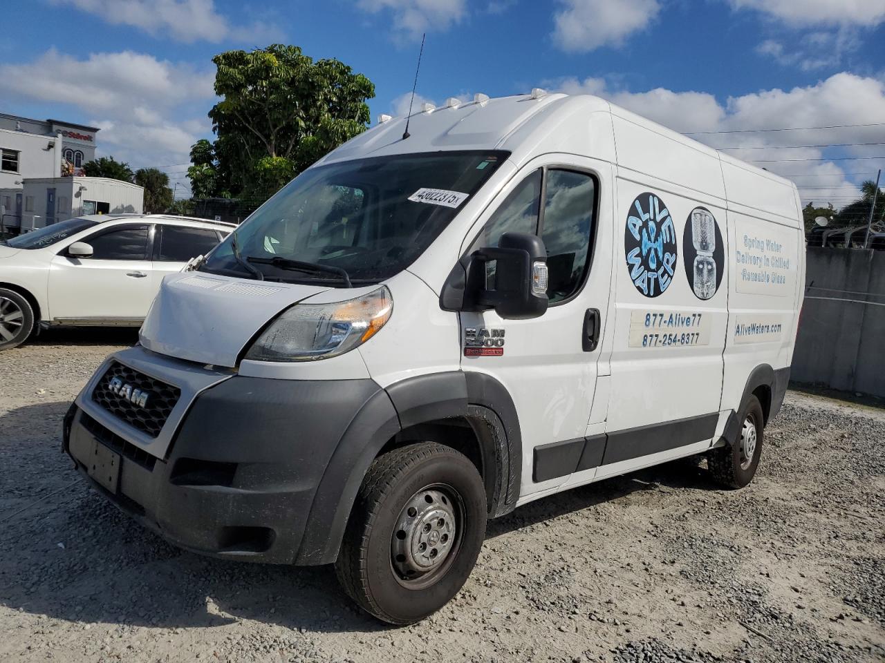 RAM PROMASTER 2500 HIGH
