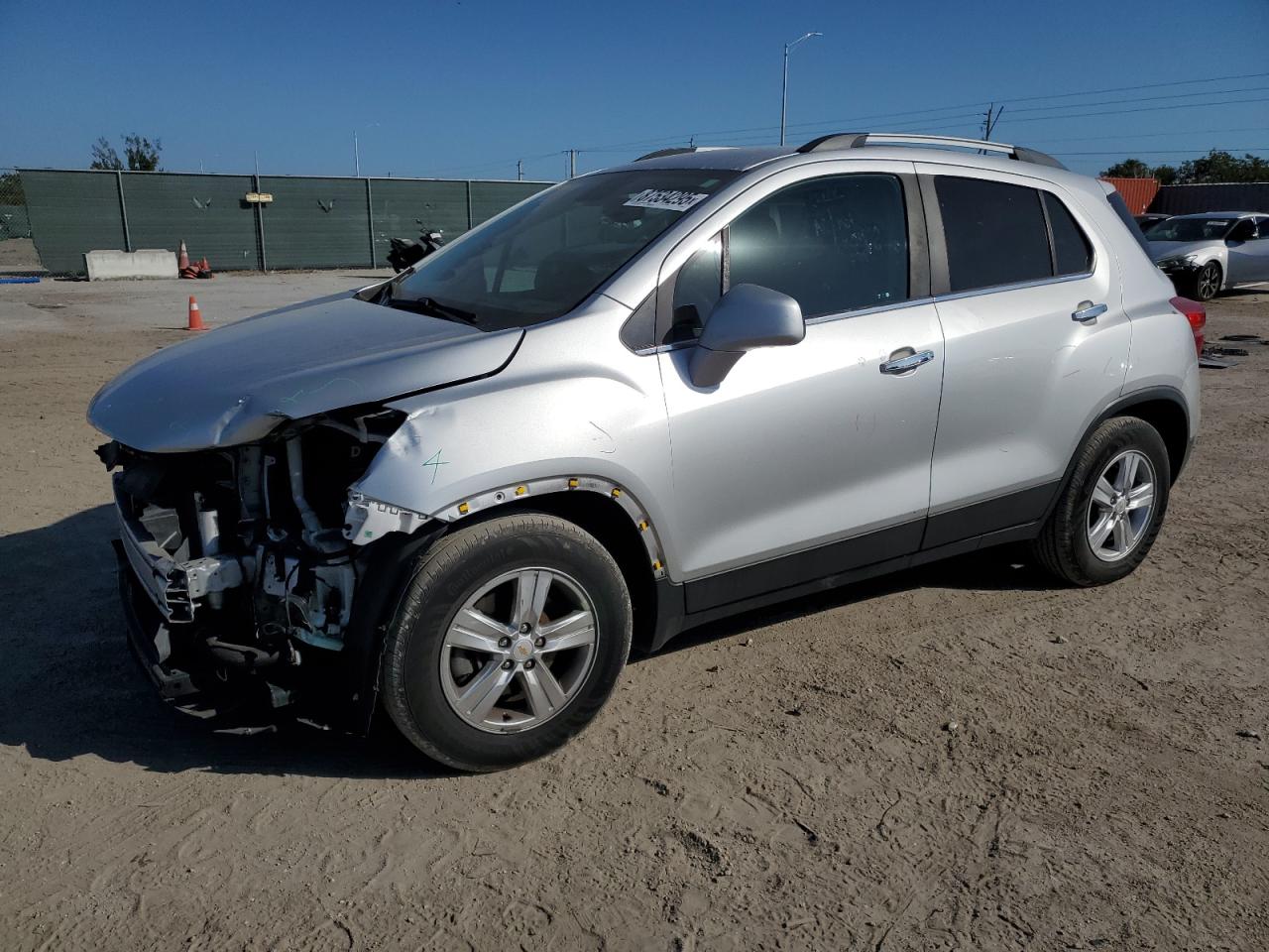 KL7CJLSBXKB961901 CHEVROLET TRAX 1LT 2019