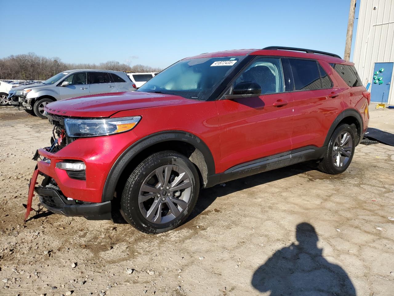  Salvage Ford Explorer