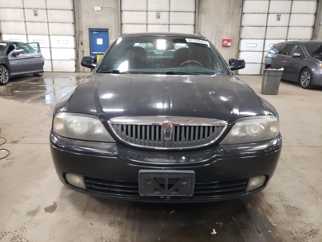 Lot #3052304610 2005 LINCOLN LS