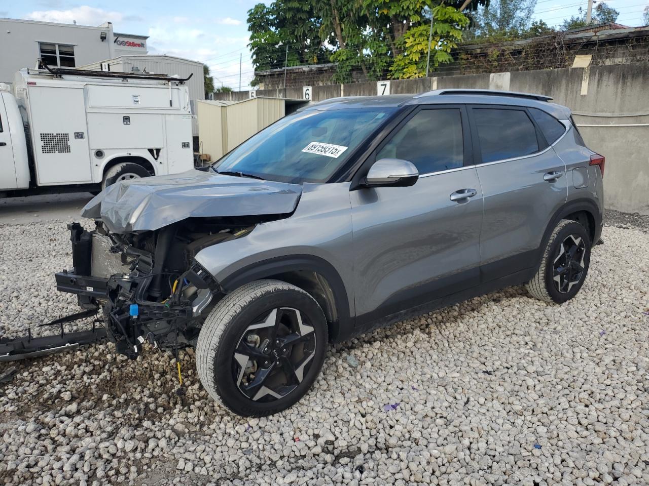 KIA SELTOS EX