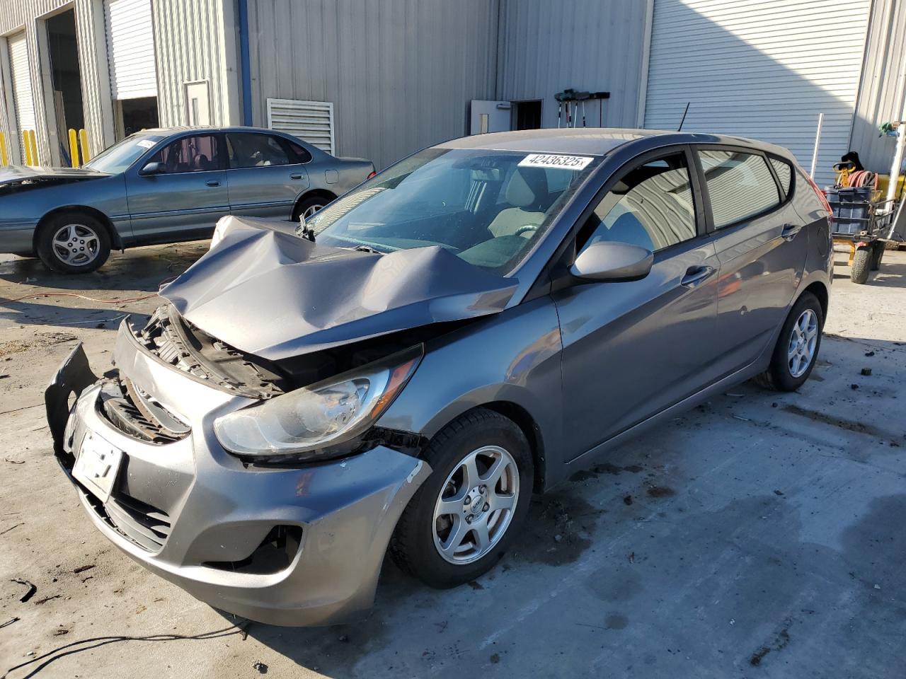  Salvage Hyundai ACCENT