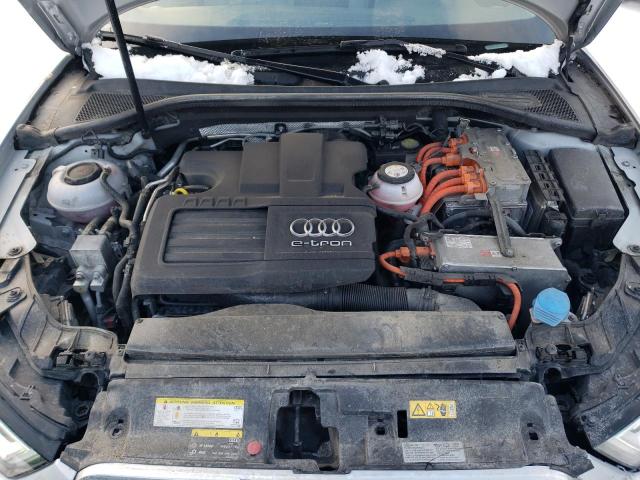2018 AUDI A3 E-TRON WAUSPBFF5JA154935