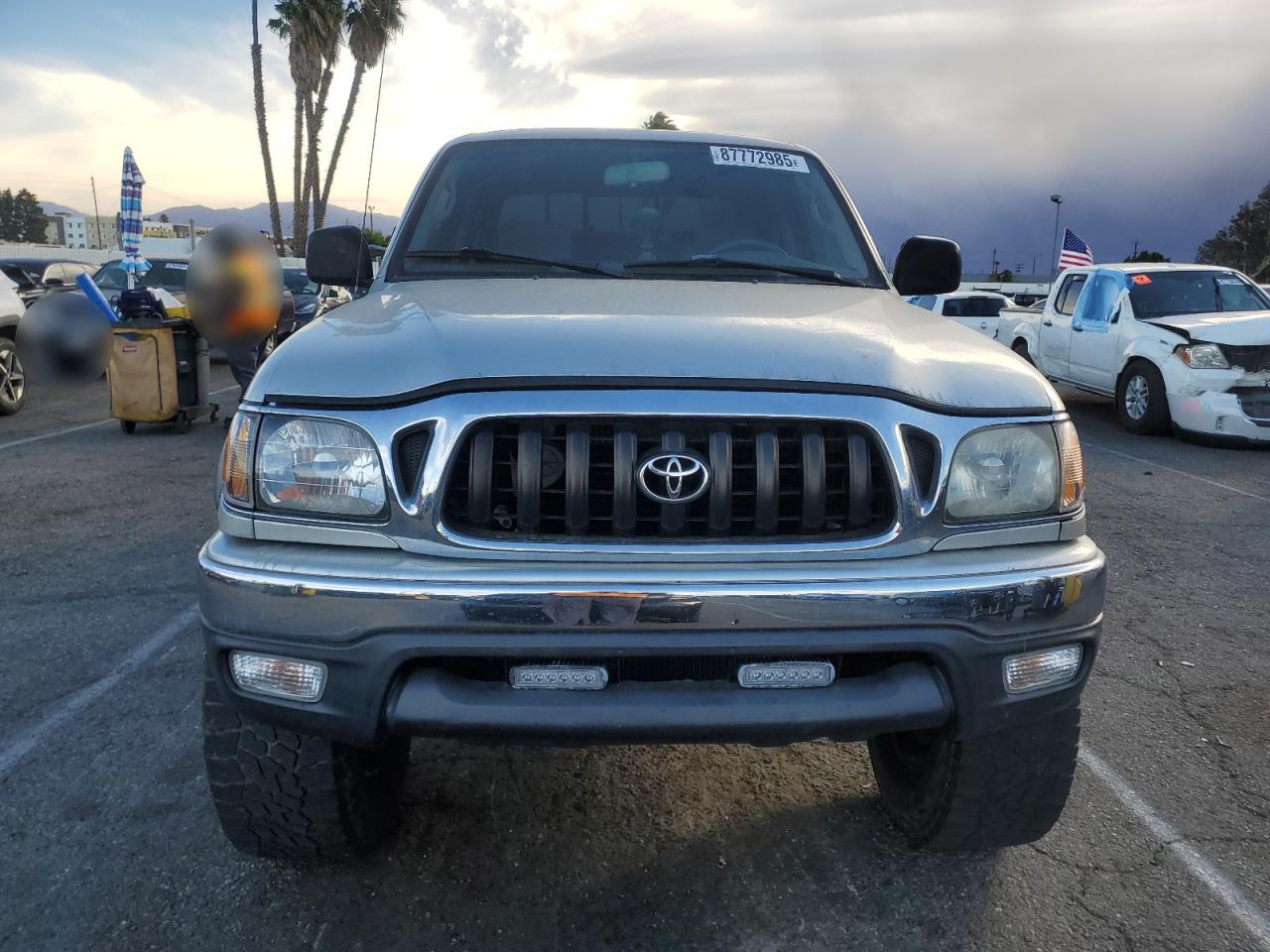 Lot #3055119989 2002 TOYOTA OTHER