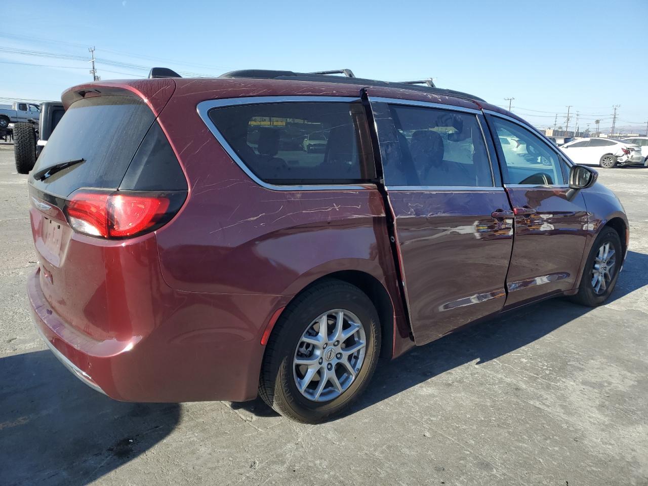 CHRYSLER VOYAGER LXI