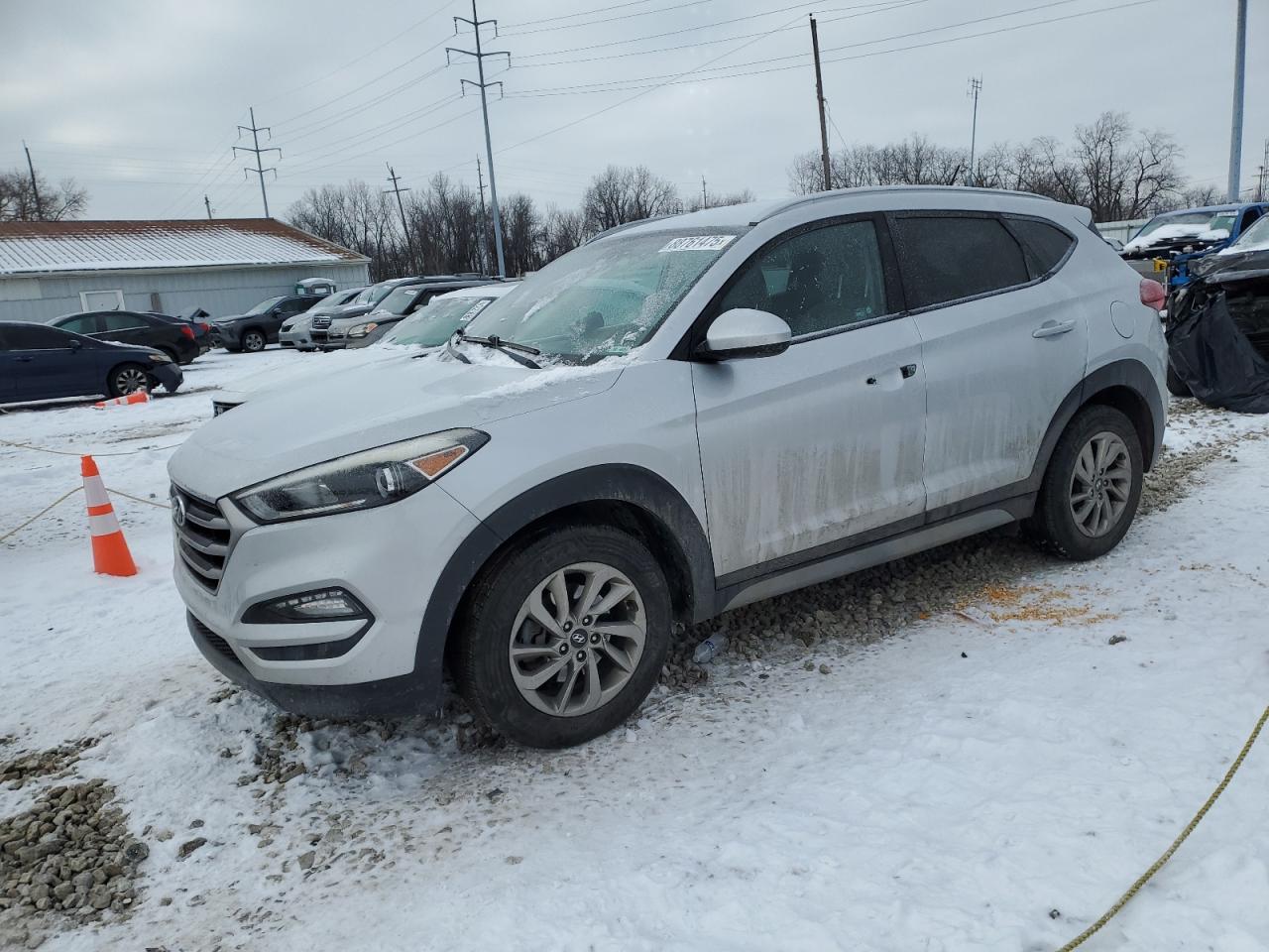  Salvage Hyundai TUCSON