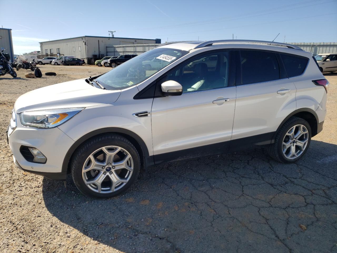 FORD ESCAPE TITANIUM