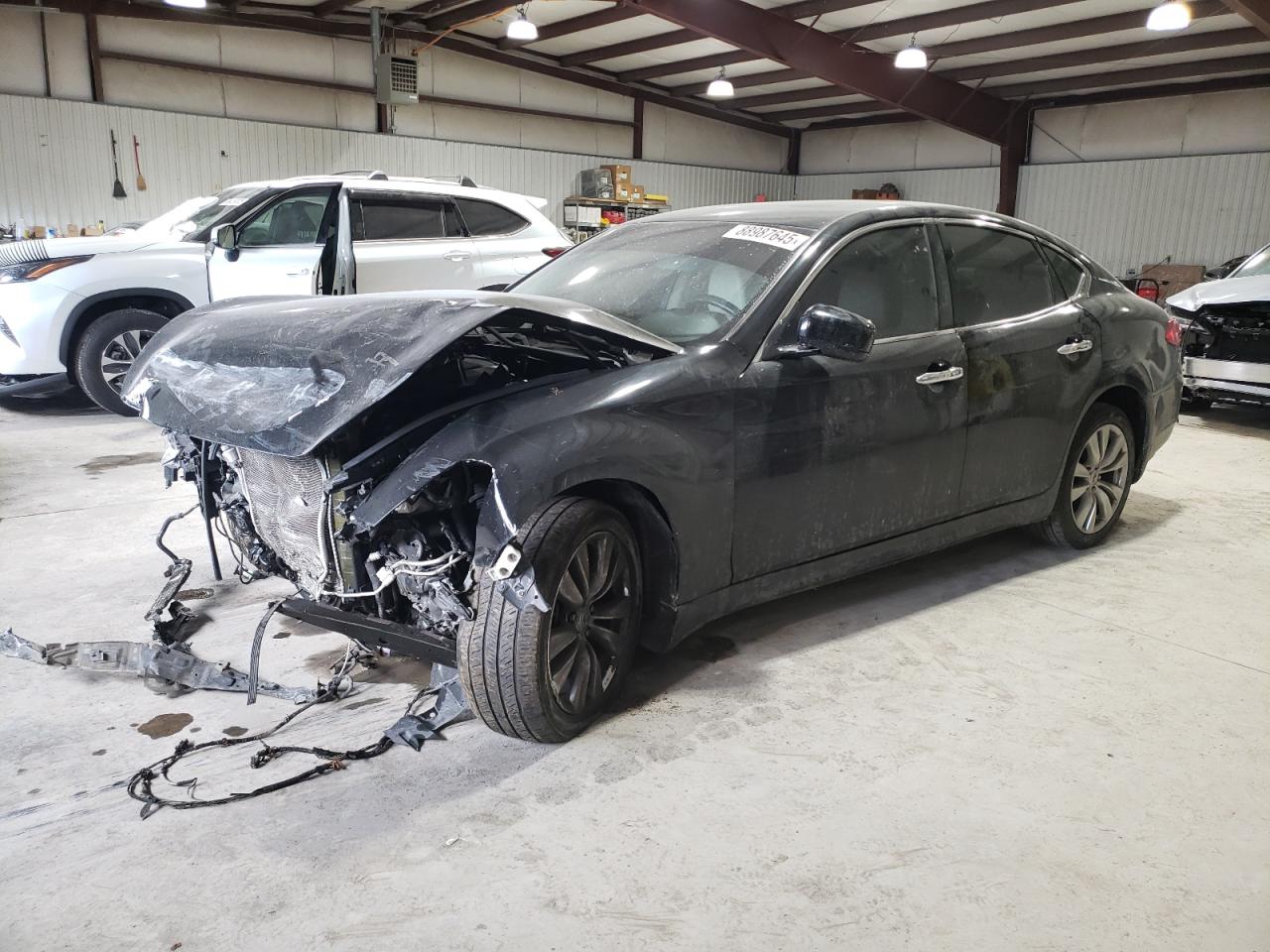 INFINITI M56 X
