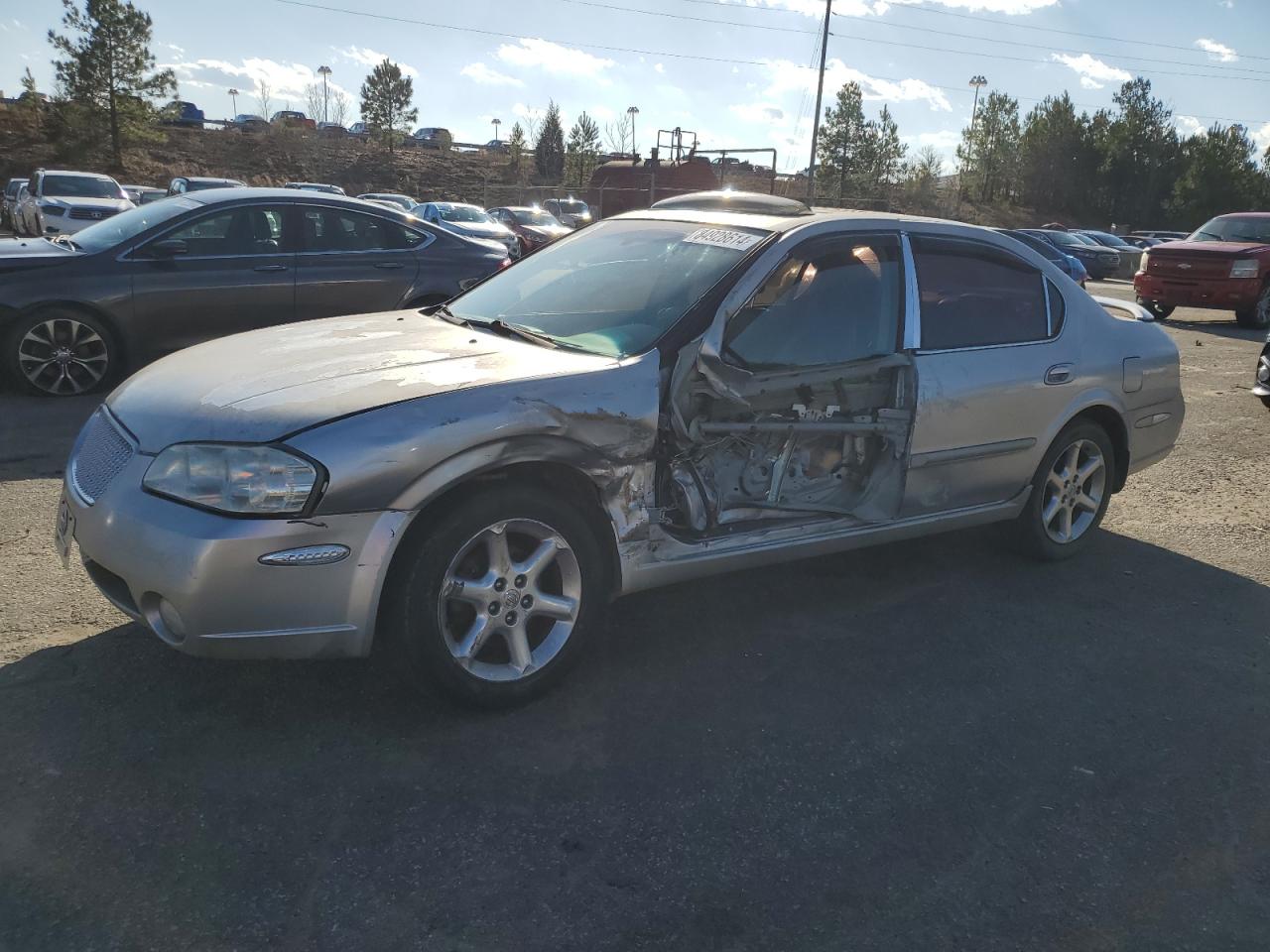  Salvage Nissan Maxima